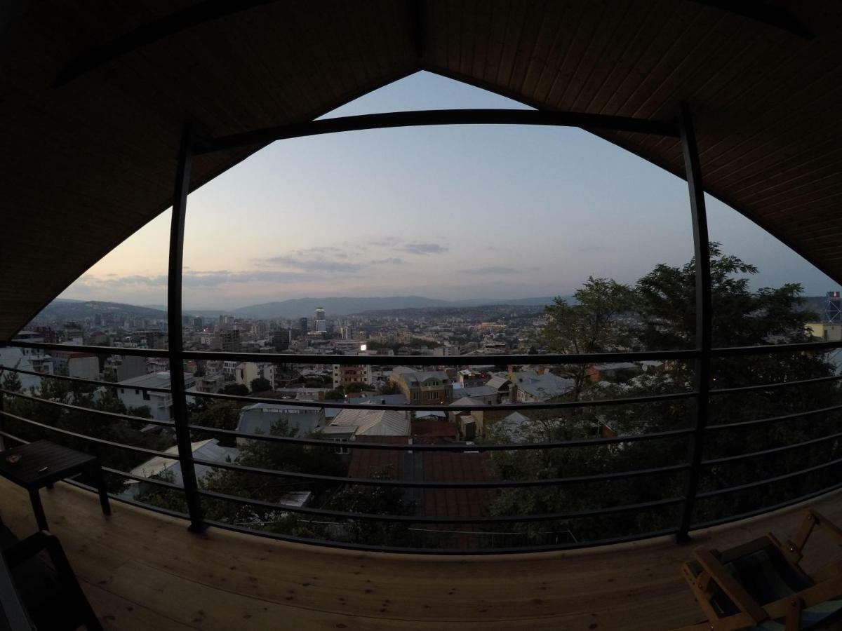 ホテルPanorama Stairway ティビリシ エクステリア 写真